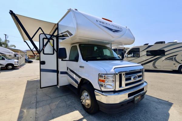 2023 Coachmen Freelander
