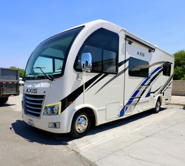 2023 Thor Motor Coach Axis 24.1