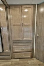 2022 Winnebago VISTA 27P Nimble Double-Slide Class A Gas Motorhome – King Bed & National Park Friendly! - Image 18