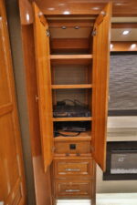 2019 TIFFIN MOTORHOMES ALLEGRO BUS 37AP - Image 39