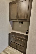 2022 Highland Ridge Open Range Roamer 354MBH Fifth Wheel - Image 19