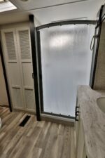 2022 Highland Ridge Open Range Roamer 354MBH Fifth Wheel - Image 22