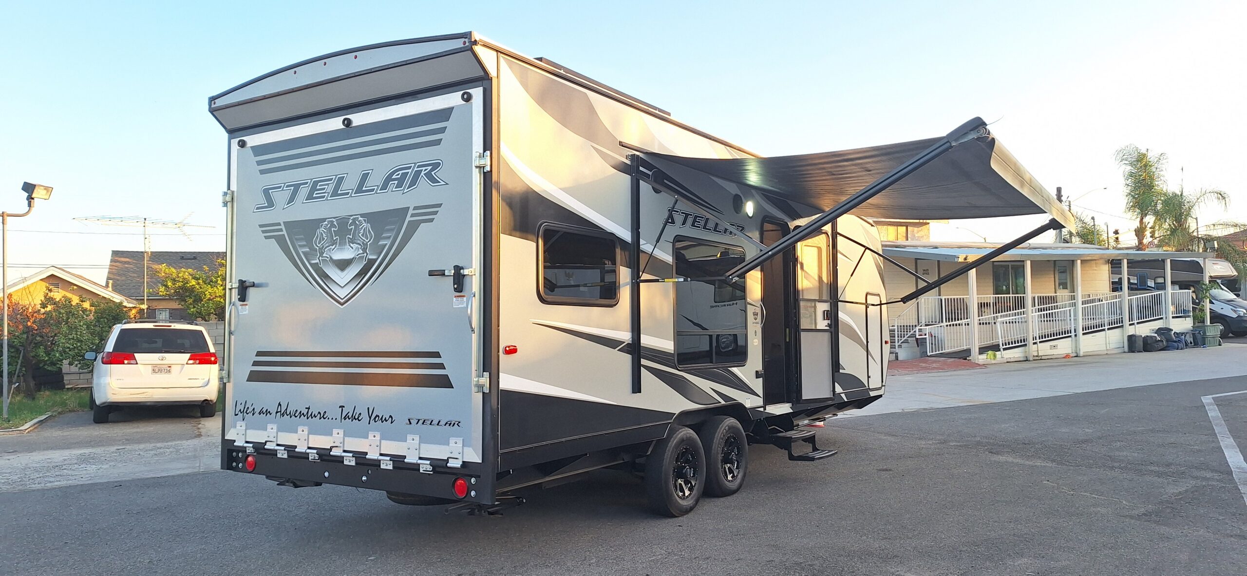 20260915_182504 2023 STELLAR 2414SSG TOY HAULER - Image 1